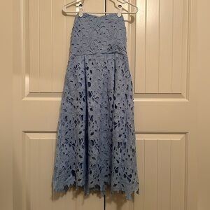 Alya Strapless Lace Dress